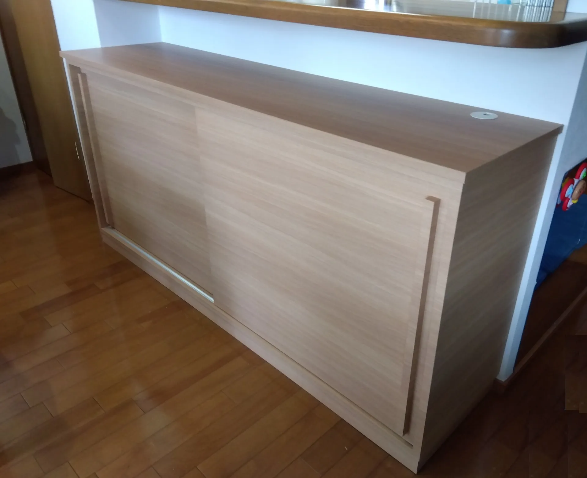 キッチン背面収納(リビング側)